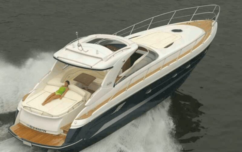 Tour in a boat, Torrevieja - Key Points