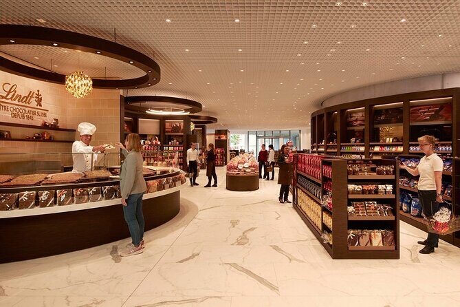 Tour in Lindt Home of Chocolate Museum From Zurich With pickup - Who Should Consider This Tour?
