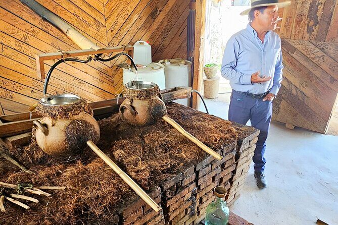 Tour in Oaxaca Monte Alban Mezcal Alebrijes and Barro Negro - Lunch Break: Sampling Authentic Oaxacan Cuisine