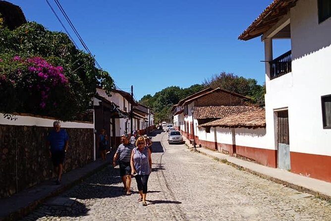 Tour in San Sebastian del Oeste - Visiting the Quinta Maria Coffee Plantation