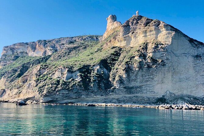 Tour La Dolce Vita stops for swimming, Snorkeling and Prosecco - FAQs