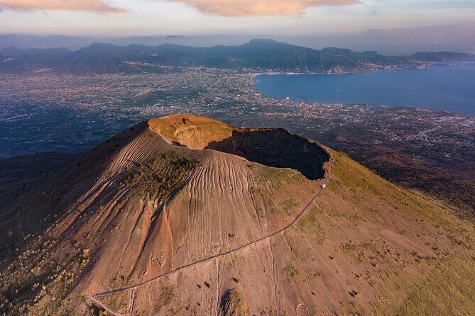 Tour Mount Vesuvius with Entry Tickets and Round Trip Transfer Included - A Detailed Look at the Tour Experience