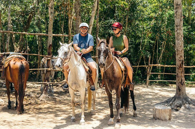 Tour Nature on horseback and cenote - FAQ