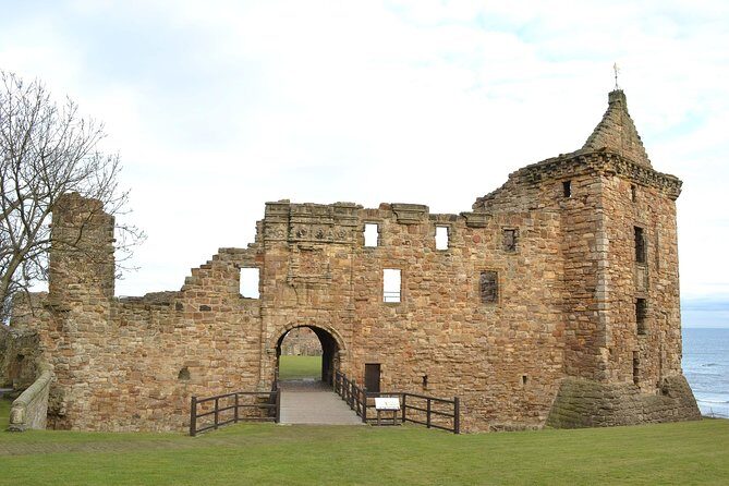 Tour of St Andrews and Historic Fife Small Group Tour - Starting the Day: Crossing the Forth and First Impressions