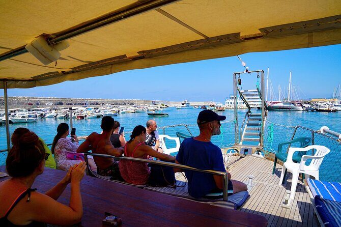Tour of the Costa degli Dei by boat, 3 hours with aperitif included - Key Points