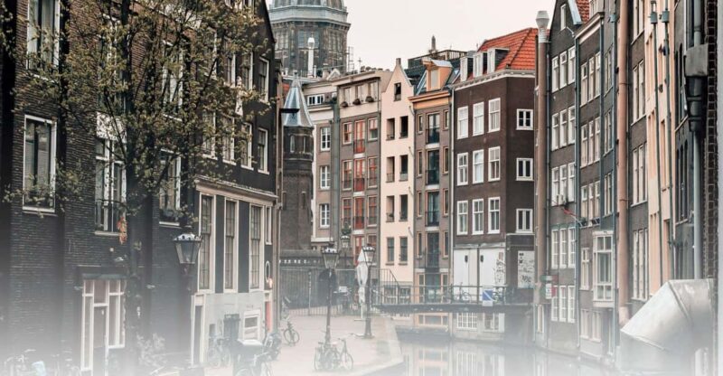 Tour of the historical center of Amsterdam in Italian - Key Points