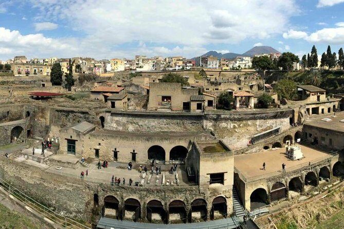 Tour of the Ruins: Hercolaneum, Oplontis, Pompeii (Full-Day 8h) - Exploring the Itinerary in Detail