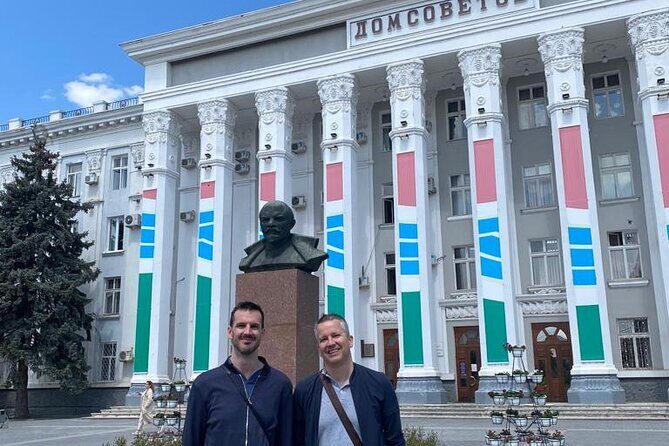 Tour of Transnistria - Tiraspol’s Main Square and City Hall