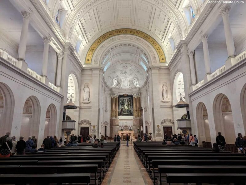 Tour Porto - Fátima | A journey of faith - A Well-Organized Journey Through Portugal’s Sacred Heart