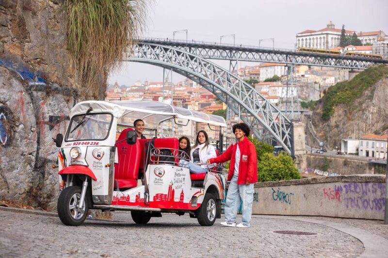 Tour Porto: Tuk Tuk Adventure with a Classic Port Wine - Exploring Porto in a Tuk Tuk: A Practical Breakdown