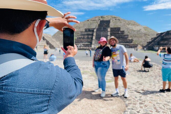 Tour Pyramids of Teotihuacan, Basilica and Tlatelolco from CDMX - A Deep Dive into the Tour Experience