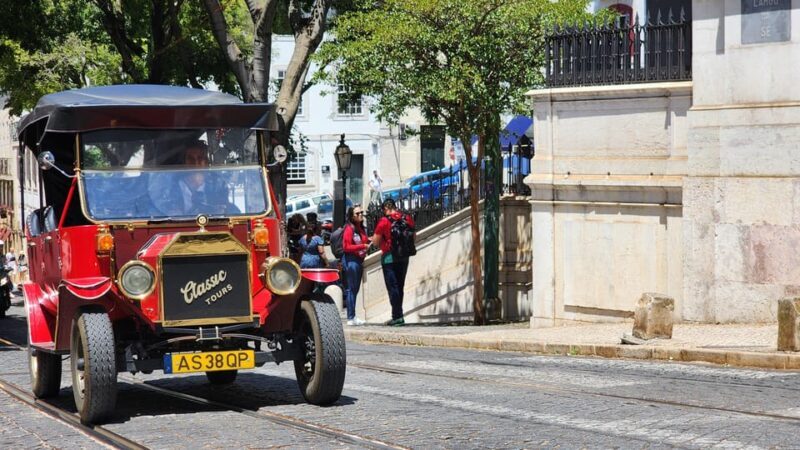 Tour Sintra: Charming tour in a Classic Car - Key Points