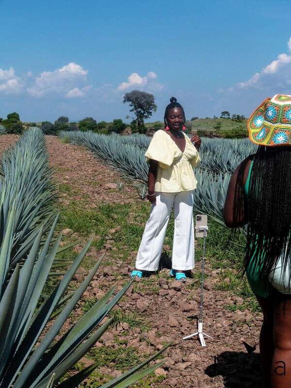 Tour Tequila Loreta Travel&Tour - Exploring the Town of Tequila