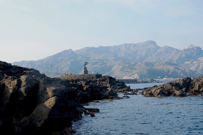 Tour to Baia di Taormina, Isola Bella and Naxos - The Sum Up: Who Will Love This Experience?