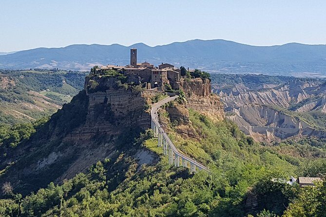 Tour to Civita di Bagnoregio and Orvieto, a Full Day from Rome - Key Points