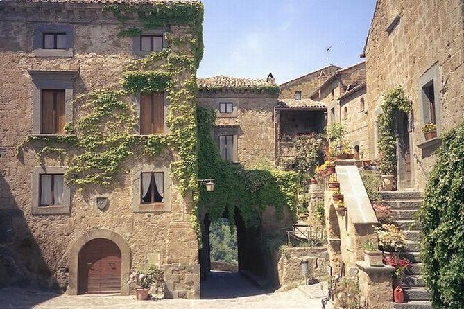 Tour to Civita di Bagnoregio and Orvieto, a Full Day from Rome - FAQs