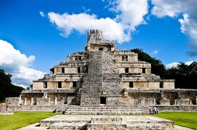 Tour to Edzna and Tortugas Bay - FAQ