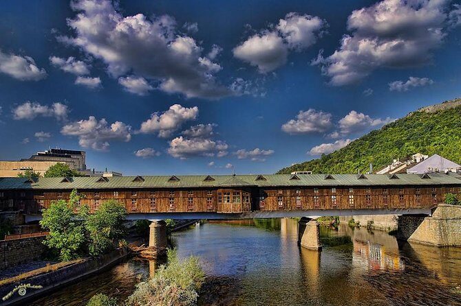 Tour to Lovech, Devetaki cave & Krushuna waterfalls - Exploring Lovech: A Charming Old Town