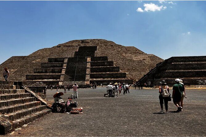 Tour to Teotihuacan, Basilica DE Guadalupe and Tlatelolco - An In-Depth Look at What You Can Expect