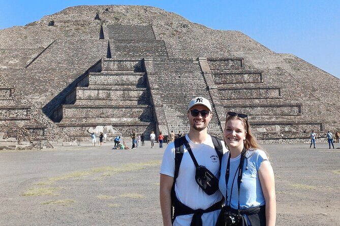 Tour to Teotihuacan with Pickup from Parque Mexico - FAQs