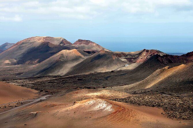 Tour to Timanfaya, La Geria and Laguna Verde for cruise passengers - FAQs