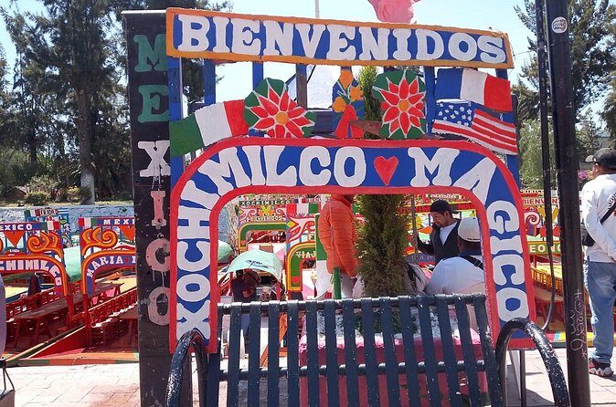 Tour to Xochimilco and Coyoacan and Frida Khalo - Snacks, Flavors, and Local Experiences