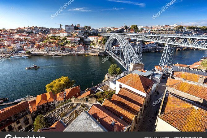 Tour / transfer Lisbon - Porto or Porto Lisbon with tour - FAQ