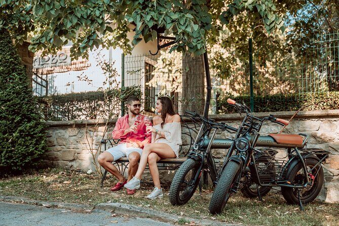TOUR with an electric bike in Veliko Tarnovo - The Guide & Service