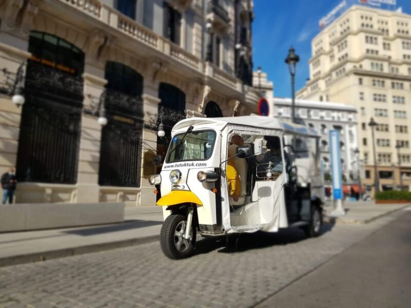 Tour with Private guide in Tuk Tuk through Madrid Torero - An In-Depth Look at the Madrid Tuk Tuk Tour