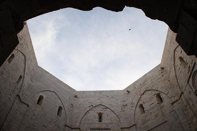 Tour with transfer from Bari to Castel del Monte - Practical considerations and value