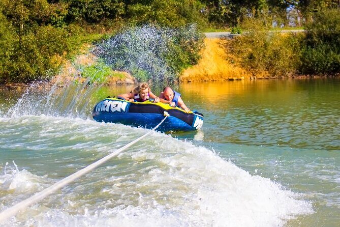 Towed buoy session in Loire Atlantique - Introduction: An Exciting Water Adventure in Nantes