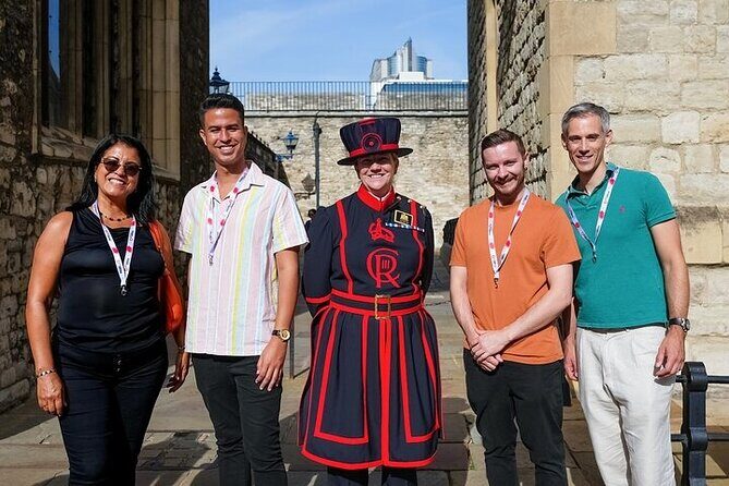 Tower of London Guided Tour with Beefeater Meet & Crown Jewels - Practical Details & Tips