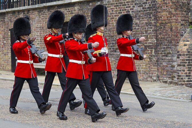 Tower of London Opening Ceremony, Boat Ride & Changing of Guard - The Sum Up