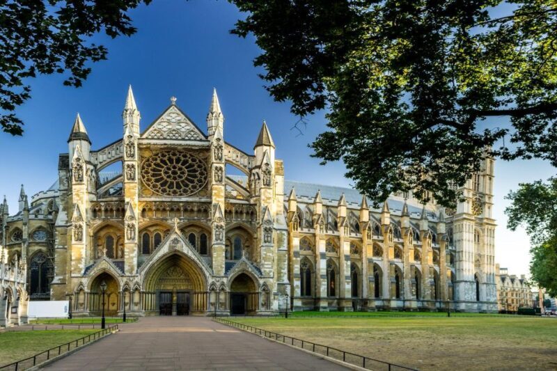 Tower of London, Westminster Abbey, British Museum Day Tour - Who Is This Tour Best Suited For?