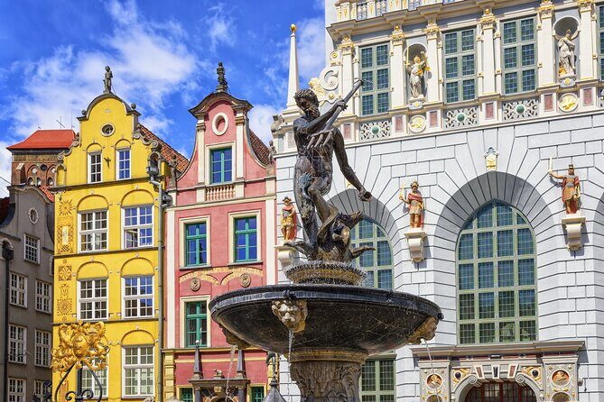 Town Hall and Gdansk Old Town Private Tour with Tickets - Is This Tour Worth It?