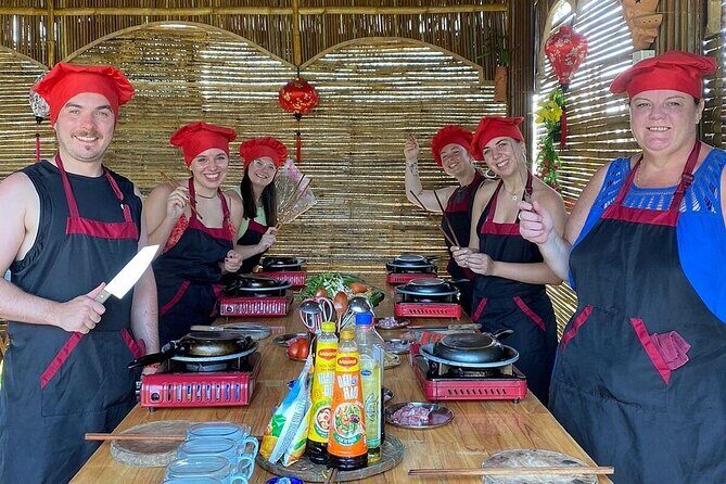 Tra Que Herb Village Farming and Cooking Adventure from Hoi An - The Itinerary Breakdown: What to Expect