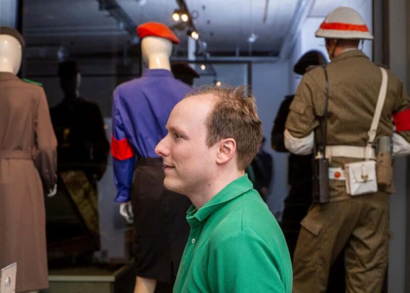 Traces Of Berlin: Guided Berlin Tour (English or German) - Why This Tour Stands Out