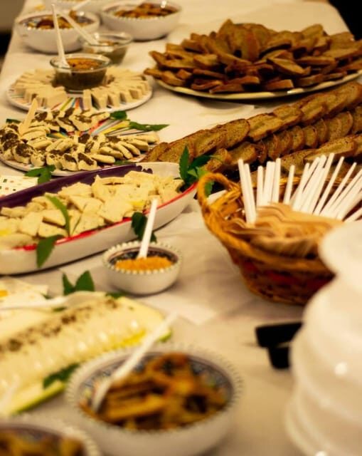 Tradition and taste: tour of Caltagirone's historic mill - Key Points