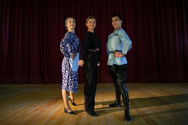 Traditional Georgian Dance Workshop in Mukhrani - Key Points