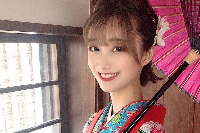 Traditional Japanese Costumes "Kimono", "Yukata", "Ryuso", "Photograph Course "Hair Set & Lipstick & Kimono & Photography" - What to Expect from the Kimono Photo Course in Naha