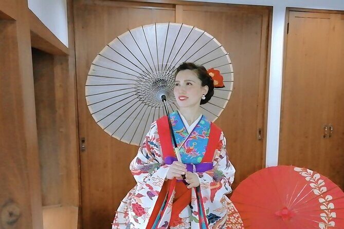 Traditional Japanese Costumes "Kimono", "Yukata", "Ryuso", "Photograph Course "Hair Set & Lipstick & Kimono & Photography" - Practical Tips for Your Kimono Photo Experience
