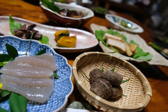 Traditional Japanese Food Tour with a Food Expert - Exploring the Itinerary: A Closer Look