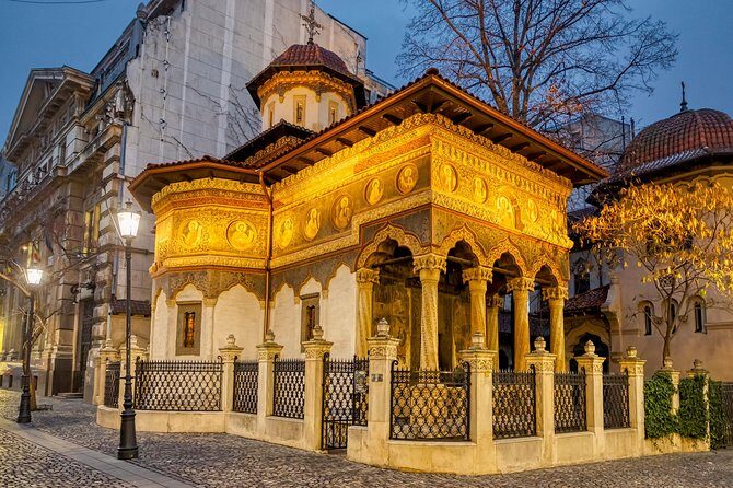 Traditional lunch and Old Town Private Tour with a local guide - A Closer Look at the Old Town Private Tour in Bucharest