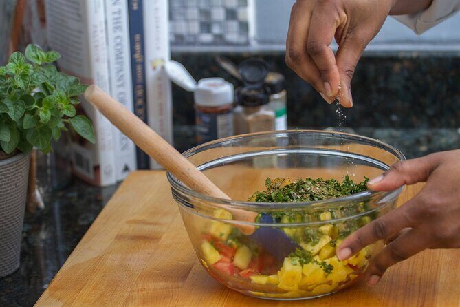 Traditional Mexican Salsa Cooking Class With Local Chef - Introduction