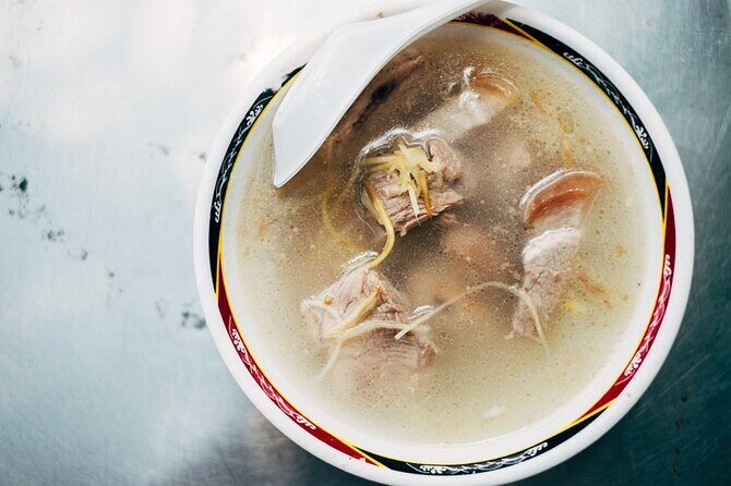 Traditional Old School Taiwanese Food Tour - A Close Look at the Experience
