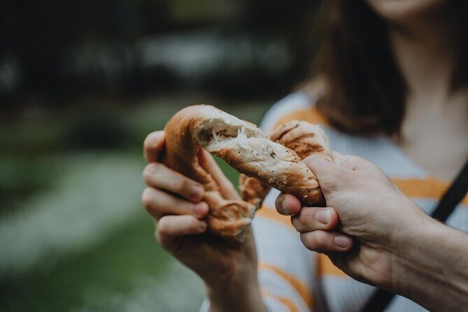 Traditional Polish Food Tour in Krakow Old Town - Key Points