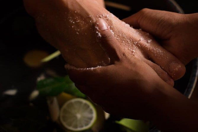 Traditional Reflexology Feet Massage in Siem Reap - Key Points