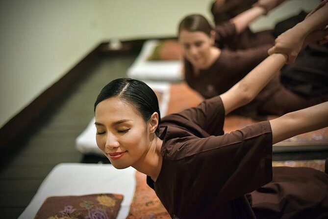 Traditional Thai Massage at award winning Fah Lanna Spa - Old City branch - An In-Depth Look at Fah Lanna Spa’s Thai Massage Experience