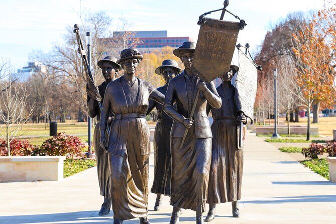 Trailblazing Women of Nashville: Arts, Activism, and Achievement - Exploring Nashvilles Women-Centered Landmarks