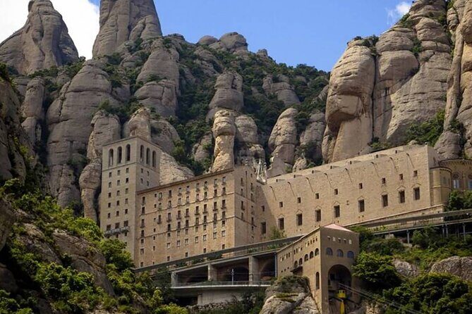 Train Journey from Barcelona Shared Tour in Montserrat - Practical Tips for Making the Most of Your Trip